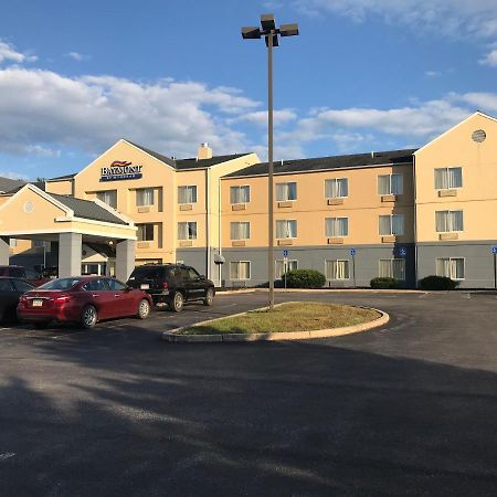 Baymont By Wyndham Chambersburg Hotel Exterior foto