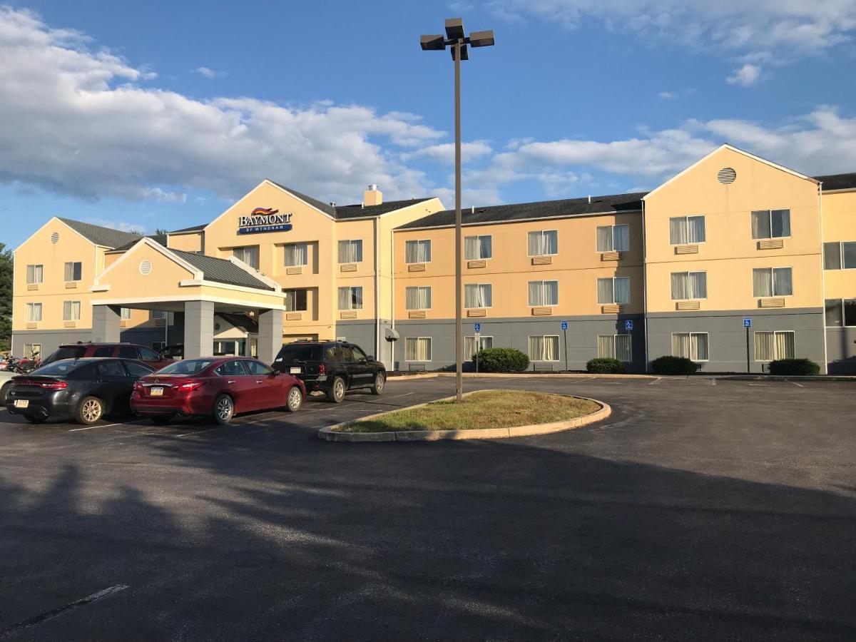 Baymont By Wyndham Chambersburg Hotel Exterior foto